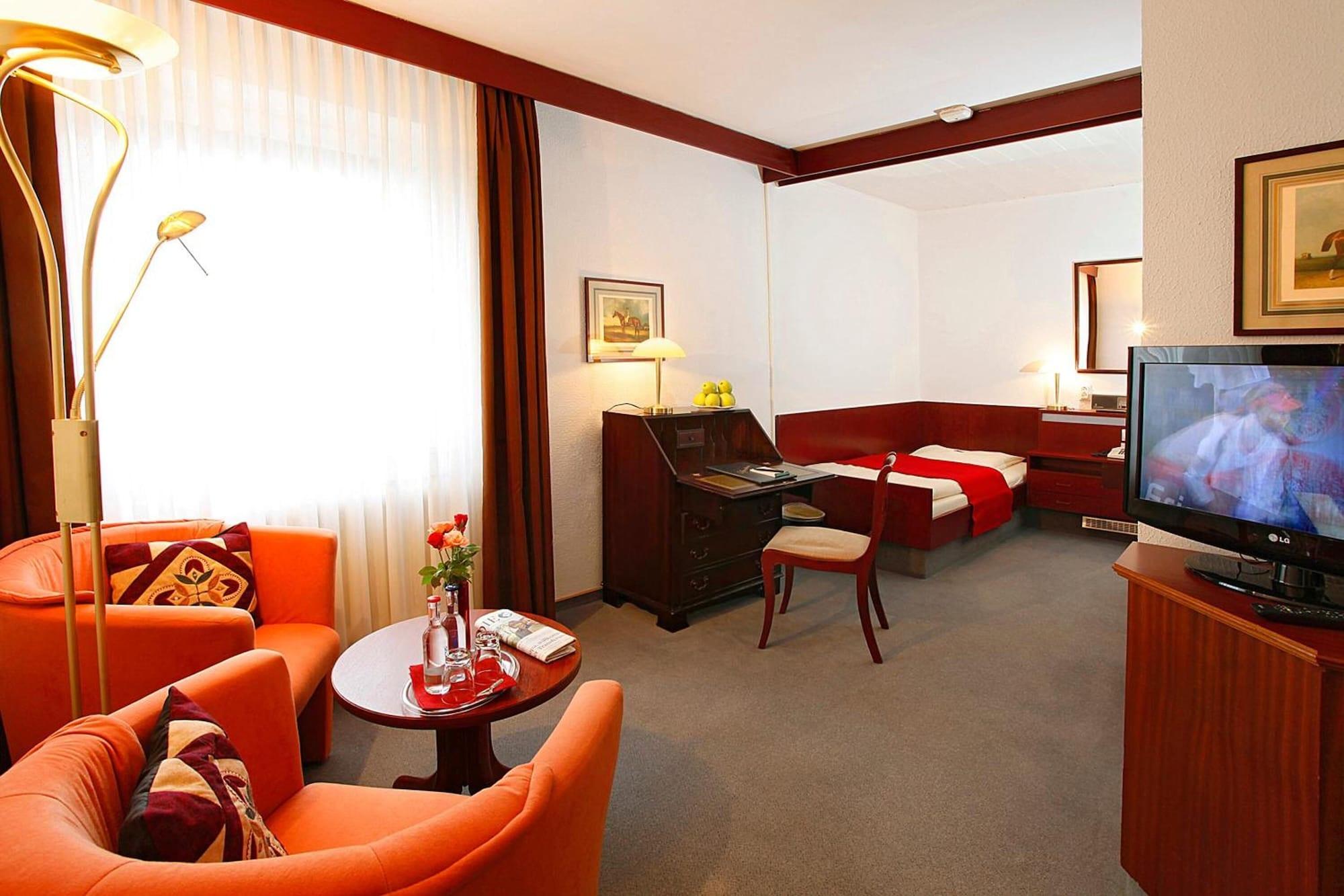 Centro Hotel Norderstedter Hof Exterior photo